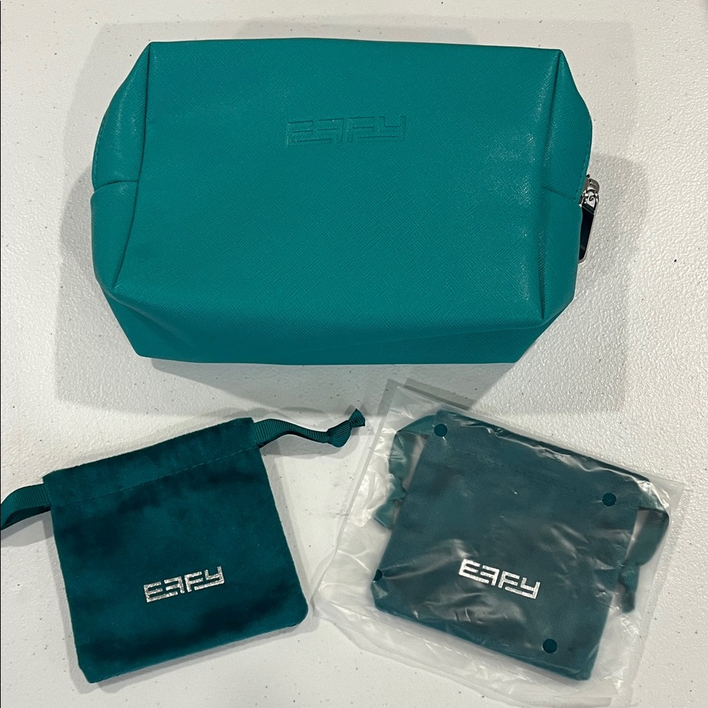 Effy Teal Cosmetic Bag Set